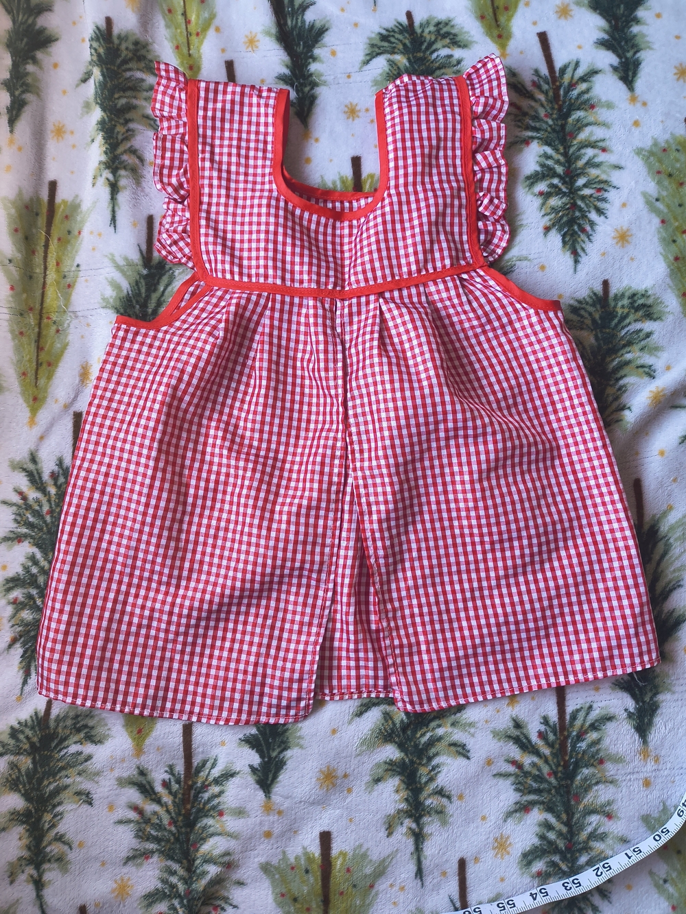 For to 4-6- Years Vintage Red Gingham Kids Pinafore Apron with Ruffle Trim - Picture 3 of 6